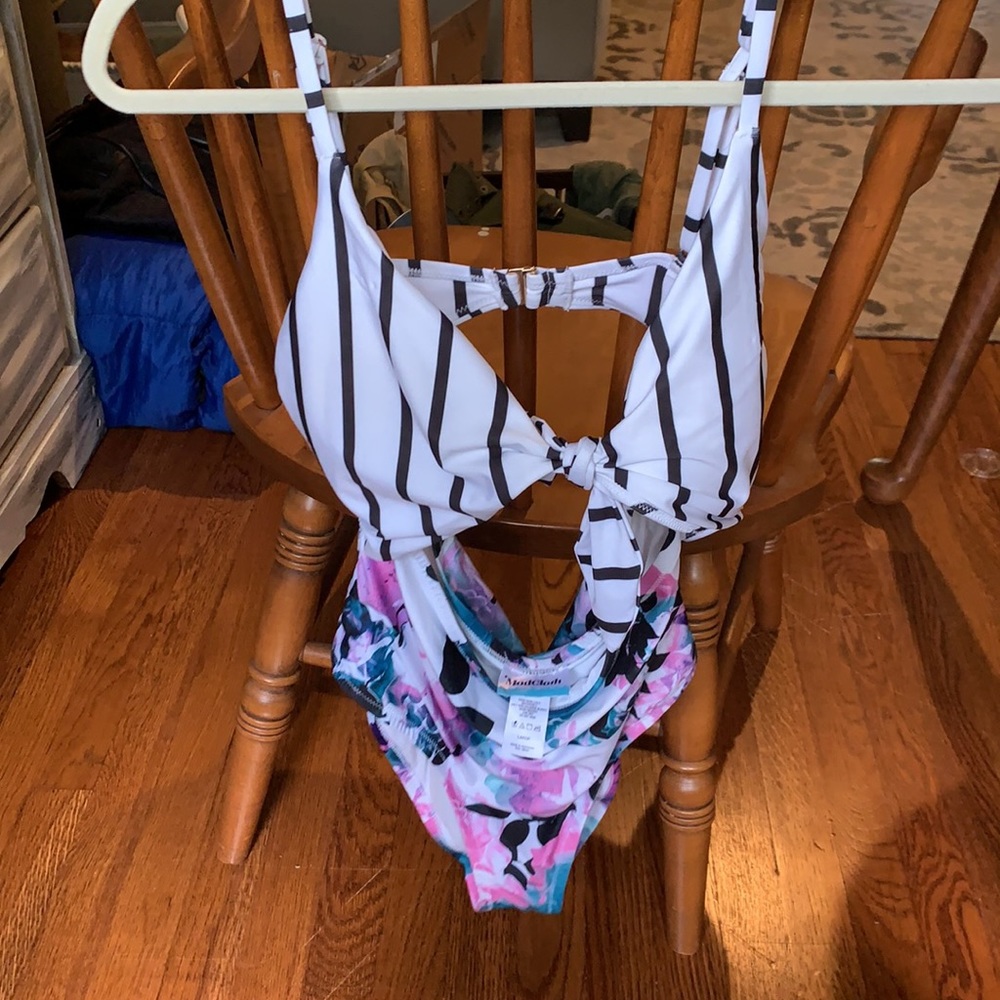 NWOT ModCloth Siena striped one piece bathing suit - Picture 5 of 12